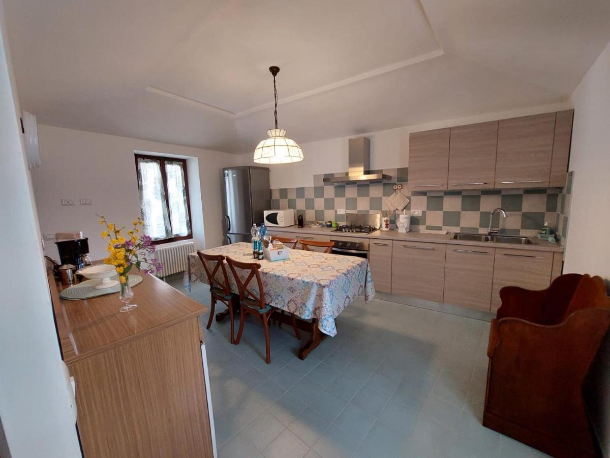 Casa Sassello - Appartamento Menta Dumenza Bagian luar foto